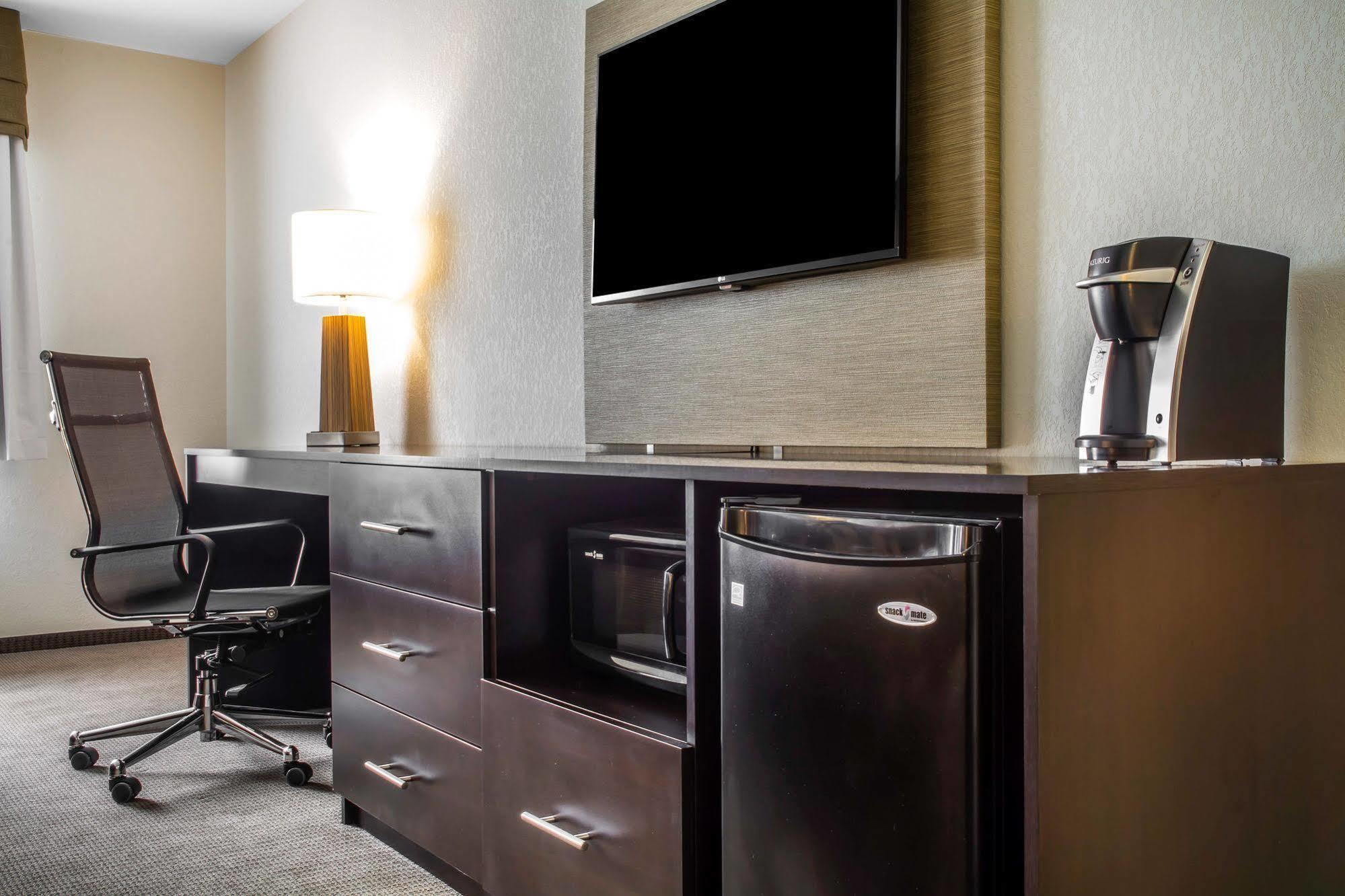 Sleep Inn & Suites Восток Сиракьюс Экстерьер фото